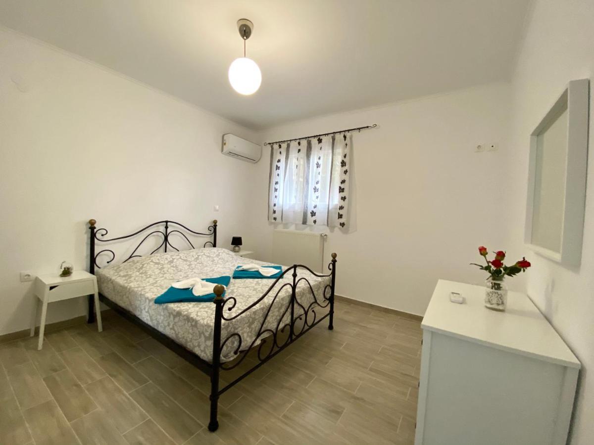 Coralli Pentati 2 "Dimitris Apartments" エクステリア 写真