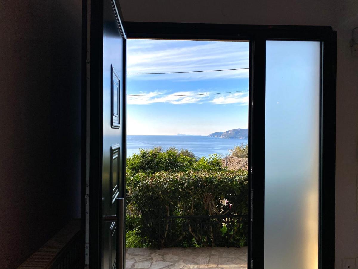 Coralli Pentati 2 "Dimitris Apartments" エクステリア 写真